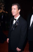 Мел Гибсон (Mel Gibson) 1996 The 68th Annual Academy Awards 49xHQ 656e56392229508