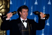 Мел Гибсон (Mel Gibson) 1996 The 68th Annual Academy Awards 49xHQ 980c60392229775