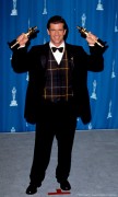 Мел Гибсон (Mel Gibson) 1996 The 68th Annual Academy Awards 49xHQ Ee8504392229575