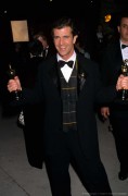 Мел Гибсон (Mel Gibson) 1996 The 68th Annual Academy Awards 49xHQ Fc749a392229511