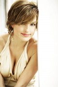 Маришка Харгитей (Mariska Hargitay) - Fabrice Trombert PhotoShoot - 10xHQ E9427b393936049