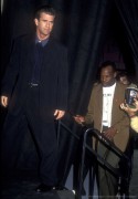 Мэл Гибсон (Mel Gibson) MTV Movie Awards - September 7, 1993 (MQ) Bcc848395634852