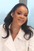Рианна (Rihanna) Home Press Conference, Mandarin Oriental Hotel, New York City, 3.14.2015 (53xHQ) (4xHQ) 9fcfb8398648158