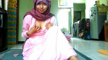 cewek jilbab bugil