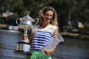 Виктория Азаренко (Victoria Azarenka) Australian Open Champion Photocall (Melbourne, 29.01.2012) (60xHQ) 89fae2519771851